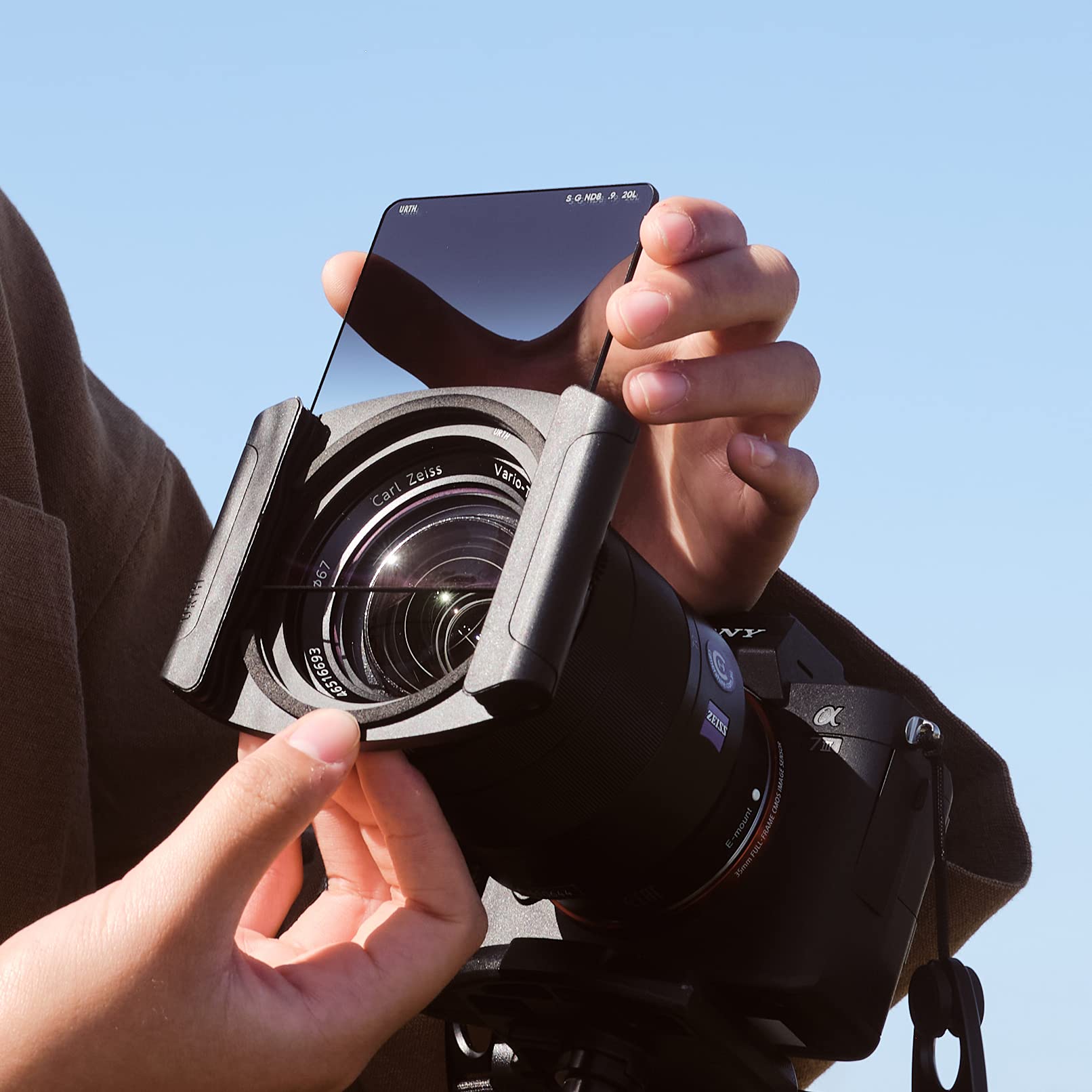 Urth 75 x 100mm Soft Graduated ND8 (3 Stop) Filter (Plus+) - Image 5